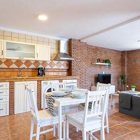 פריחיליאנה Apartamento Alberti מראה חיצוני תמונה